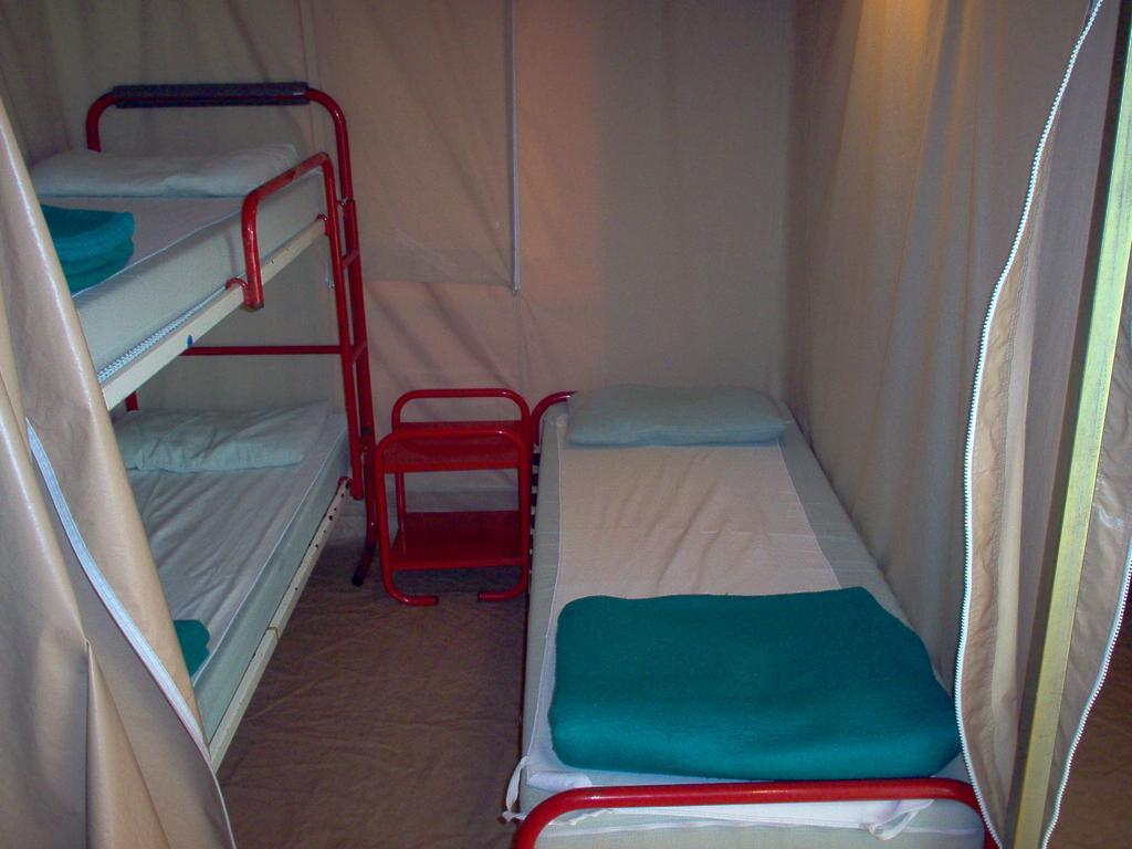 Camping Les Tournesols Sille-le-Guillaume Luaran gambar
